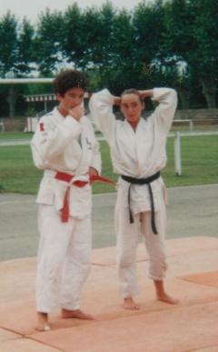 Brigitte Deydier avec Lydia, notre professeur.