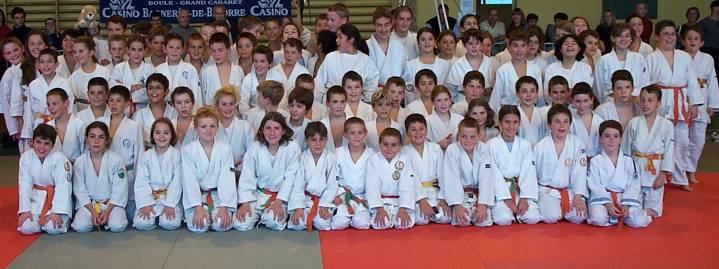 Judokas benjamins à Bagnères de Bigorre, nov 2003. Photo Ch. Baudin