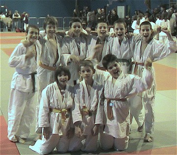 Judokas benjamins à Bagnères de Bigorre, nov 2004